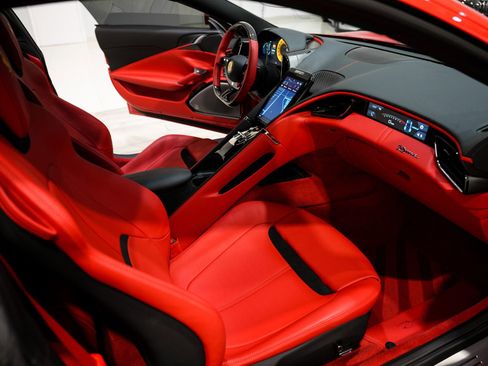 Used 2023 Ferrari Roma image 7