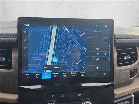 Used 2024 Ford Expedition Max Limited image 13