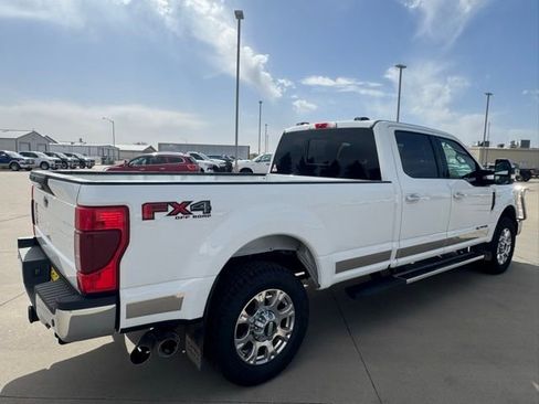Used 2022 Ford F350 Lariat w/ Chrome Package AWD/4WD image 7