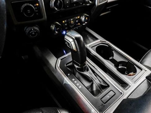 Used 2019 Ford F150 Raptor w/ Equipment Group 802A Luxury AWD/4WD image 22
