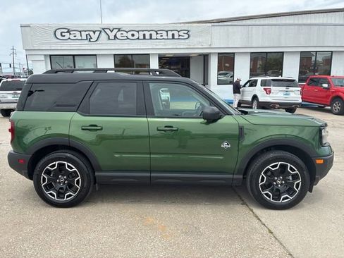 Used 2025 Ford Bronco Sport Outer Banks w/ Outer Banks Tech Package+ AWD/4WD image 11