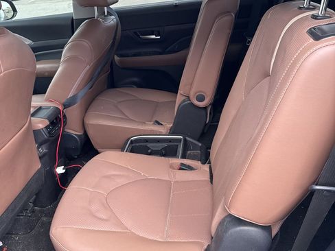 Used 2025 Toyota Grand Highlander AWD image 6