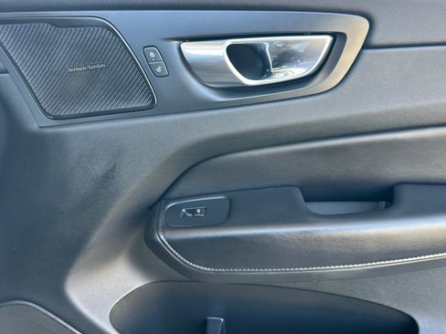 Certified 2023 Volvo XC60 B5 Plus w/ Climate Package FWD image 20
