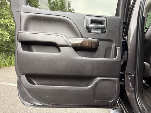 Used 2016 GMC Sierra 2500 Denali AWD/4WD image 23