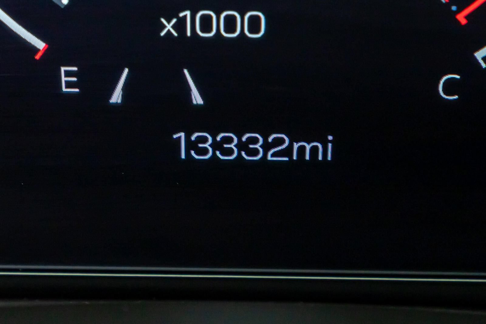 Used 2025 GMC Yukon Elevation AWD/4WD image 18