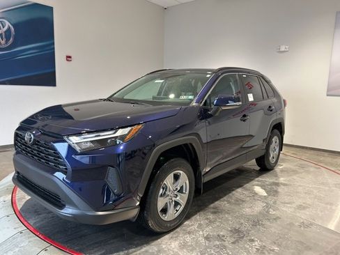New 2025 Toyota RAV4 XLE image 2
