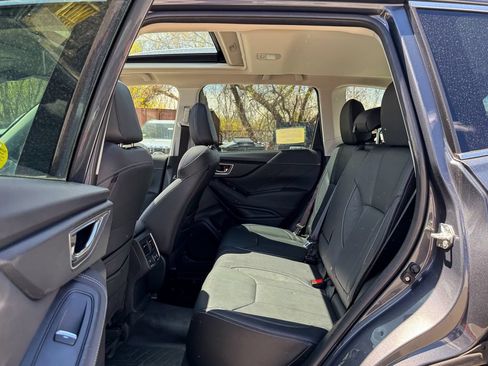 Used 2023 Subaru Forester Touring AWD/4WD image 21