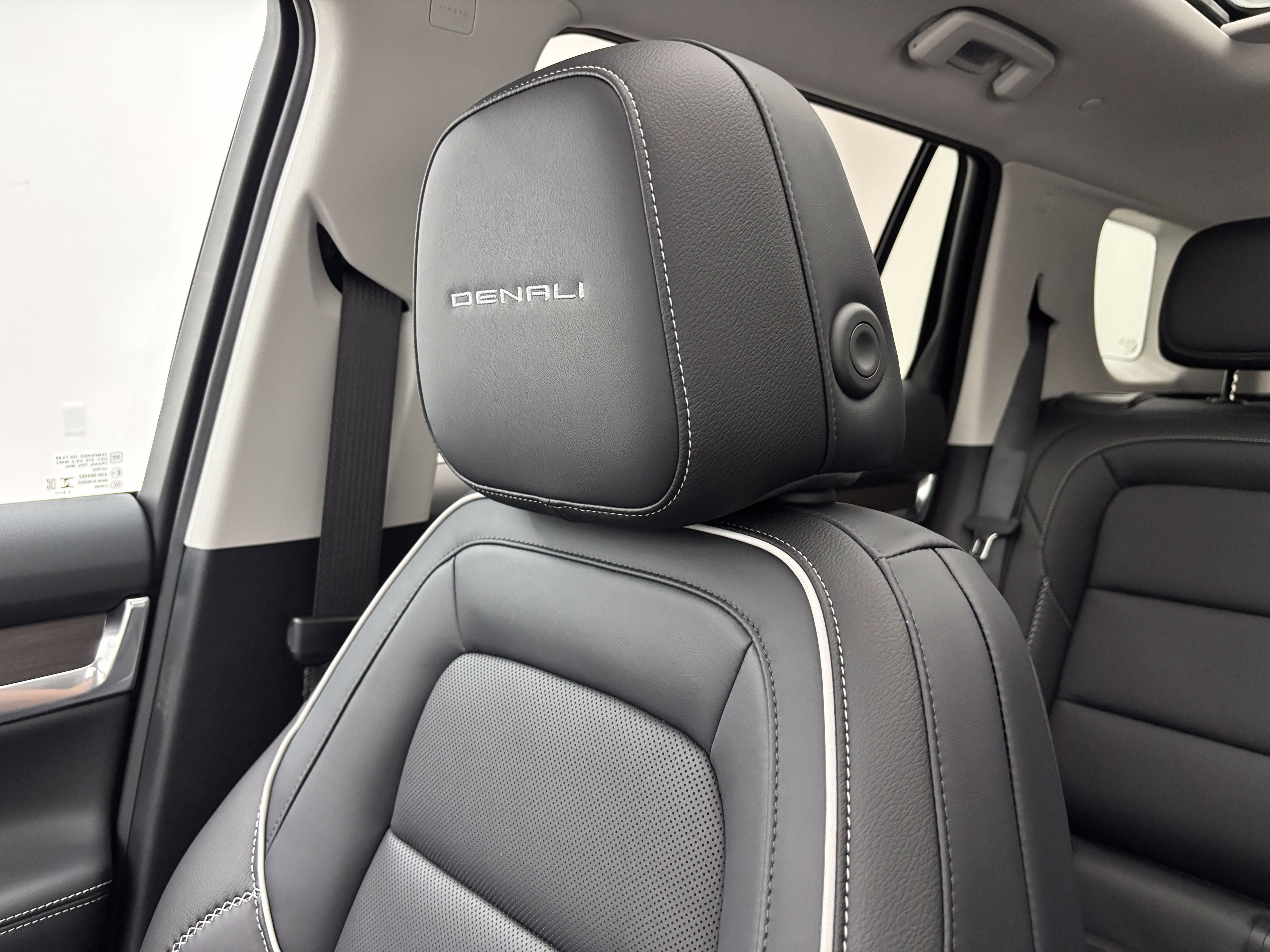 New 2027 GMC Terrain Denali AWD/4WD image 44