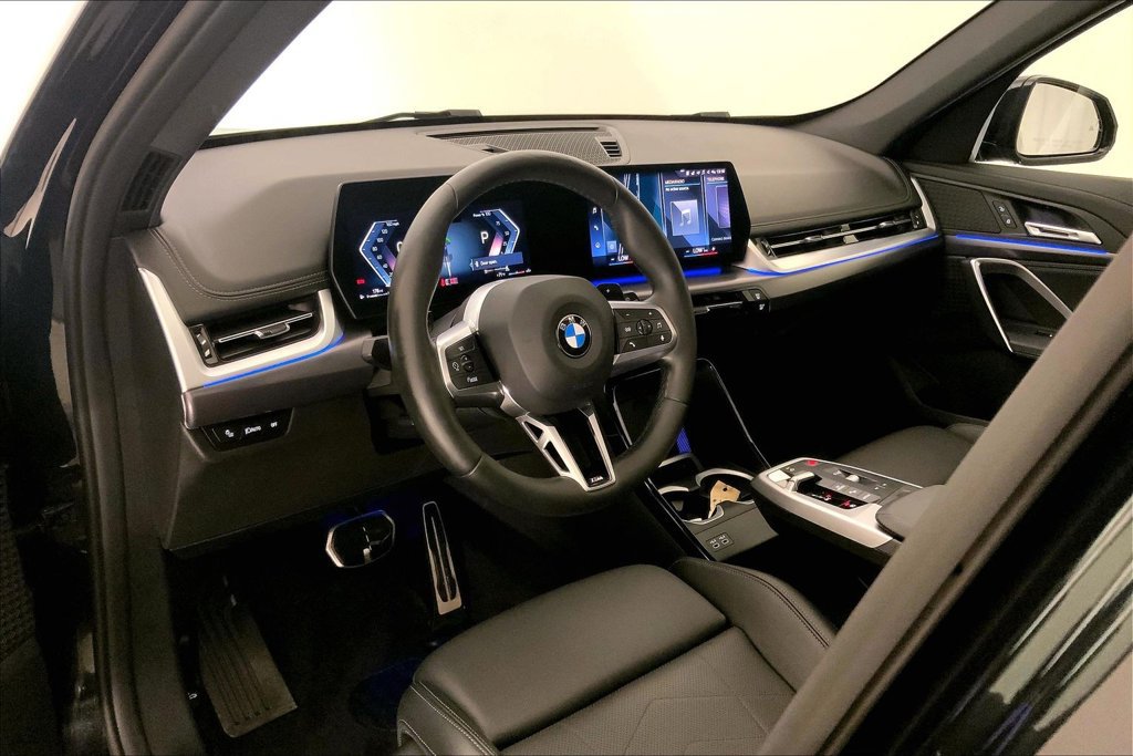 Used 2023 BMW X1 xDrive28i w/ M Sport Package AWD/4WD image 21