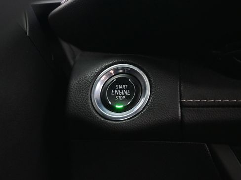 Used 2023 Buick Envision Avenir FWD image 24