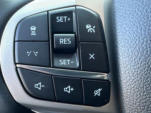 New 2025 Ford Explorer Active w/ Active Comfort Package image 12