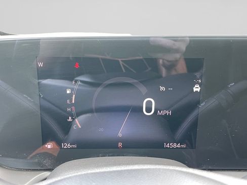 Used 2025 Buick Encore GX Preferred AWD/4WD image 28