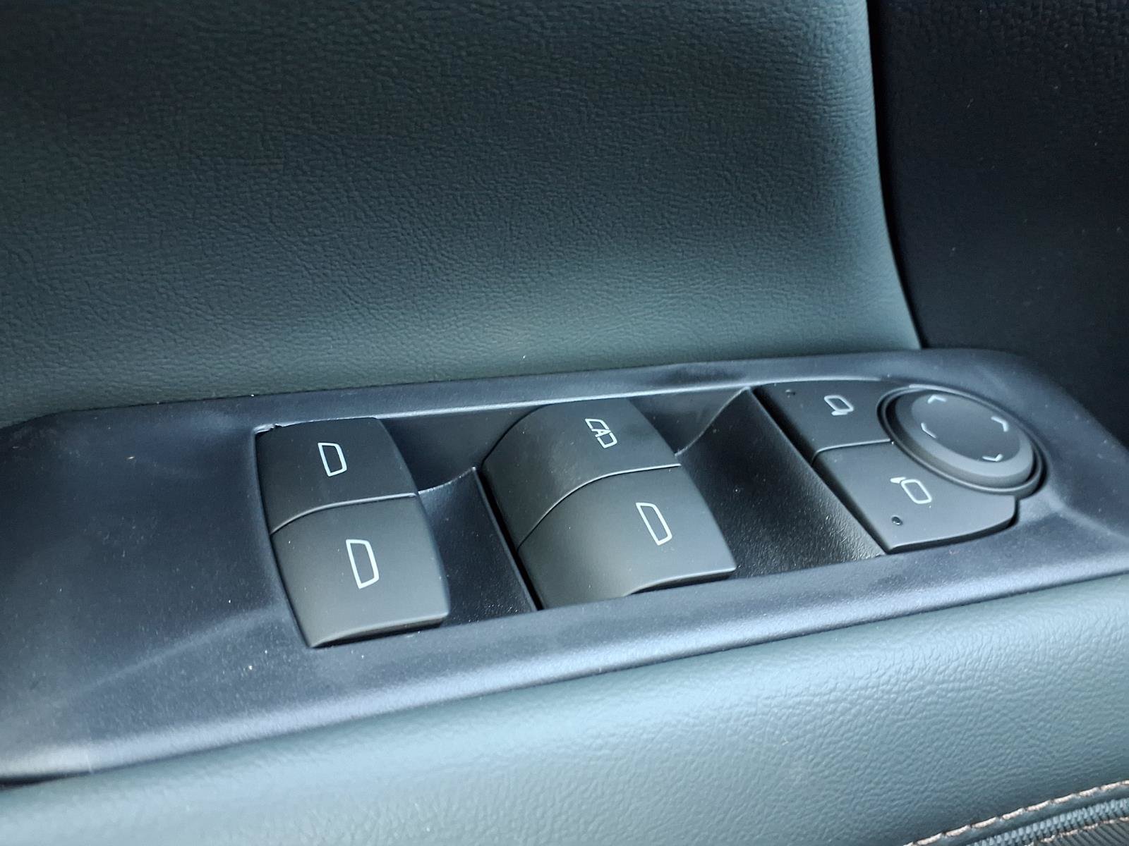 New 2027 GMC Terrain AT4 AWD/4WD image 14