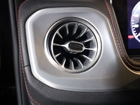 Certified 2022 Mercedes-Benz G 63 AMG 4MATIC image 11
