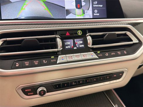 Used 2021 BMW X5 M50i AWD/4WD image 16