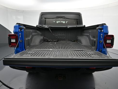 Used 2022 Jeep Gladiator Rubicon w/ LED Lighting Group AWD/4WD image 24