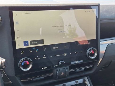Used 2024 Lexus GX 550 AWD/4WD image 15