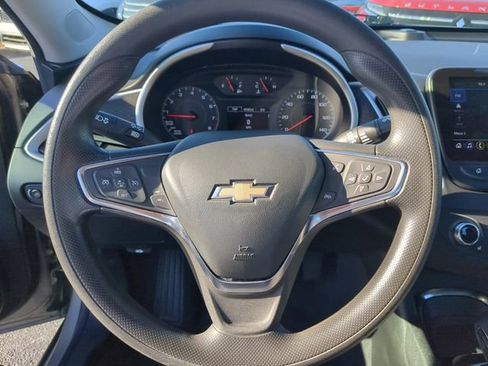 Used 2024 Chevrolet Malibu LT FWD image 31