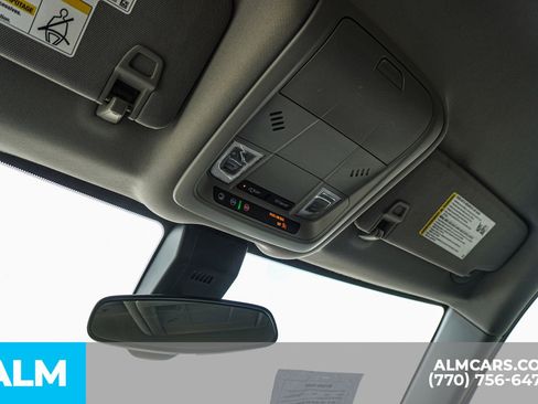 Used 2024 Chevrolet Equinox LT image 60