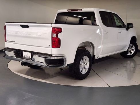 Used 2023 Chevrolet Silverado 1500 LT RWD image 2
