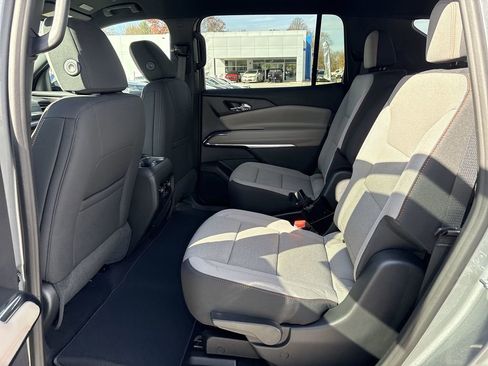 New 2026 Chevrolet Traverse LT FWD image 24