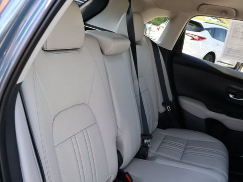 Certified 2026 Honda HR-V EX-L image 12