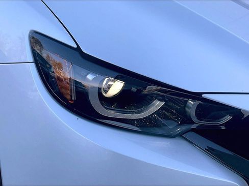 Certified 2025 MAZDA CX-50 AWD 2.5 Hybrid w/ Premium Pkg image 29