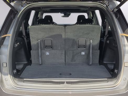 New 2025 Jeep Grand Cherokee L Altitude image 33