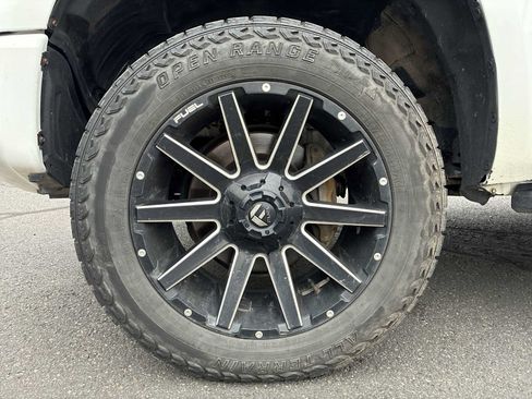 Used 2018 Toyota Tundra 1794 Edition AWD/4WD image 18