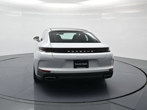 Used 2026 Porsche Panamera image 29
