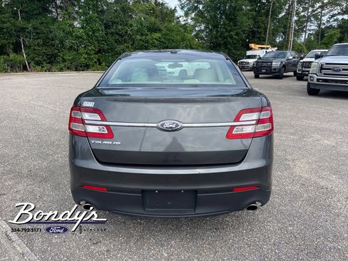 Used 2019 Ford Taurus SE FWD image 13