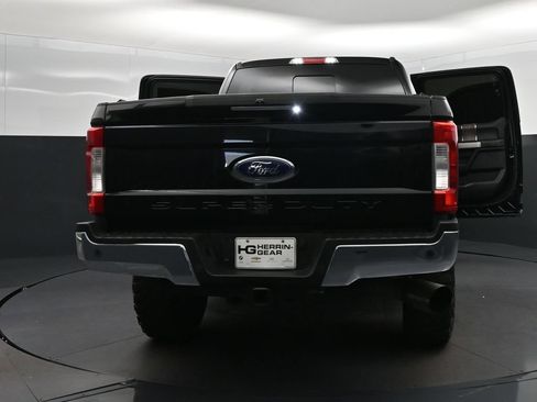 Used 2019 Ford F250 Lariat w/ Lariat Ultimate Package AWD/4WD image 51