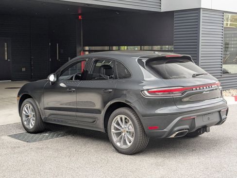 New 2026 Porsche Macan image 11