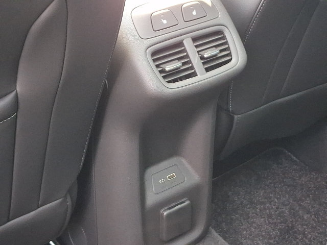 Used 2024 Buick Envision Avenir AWD/4WD image 19