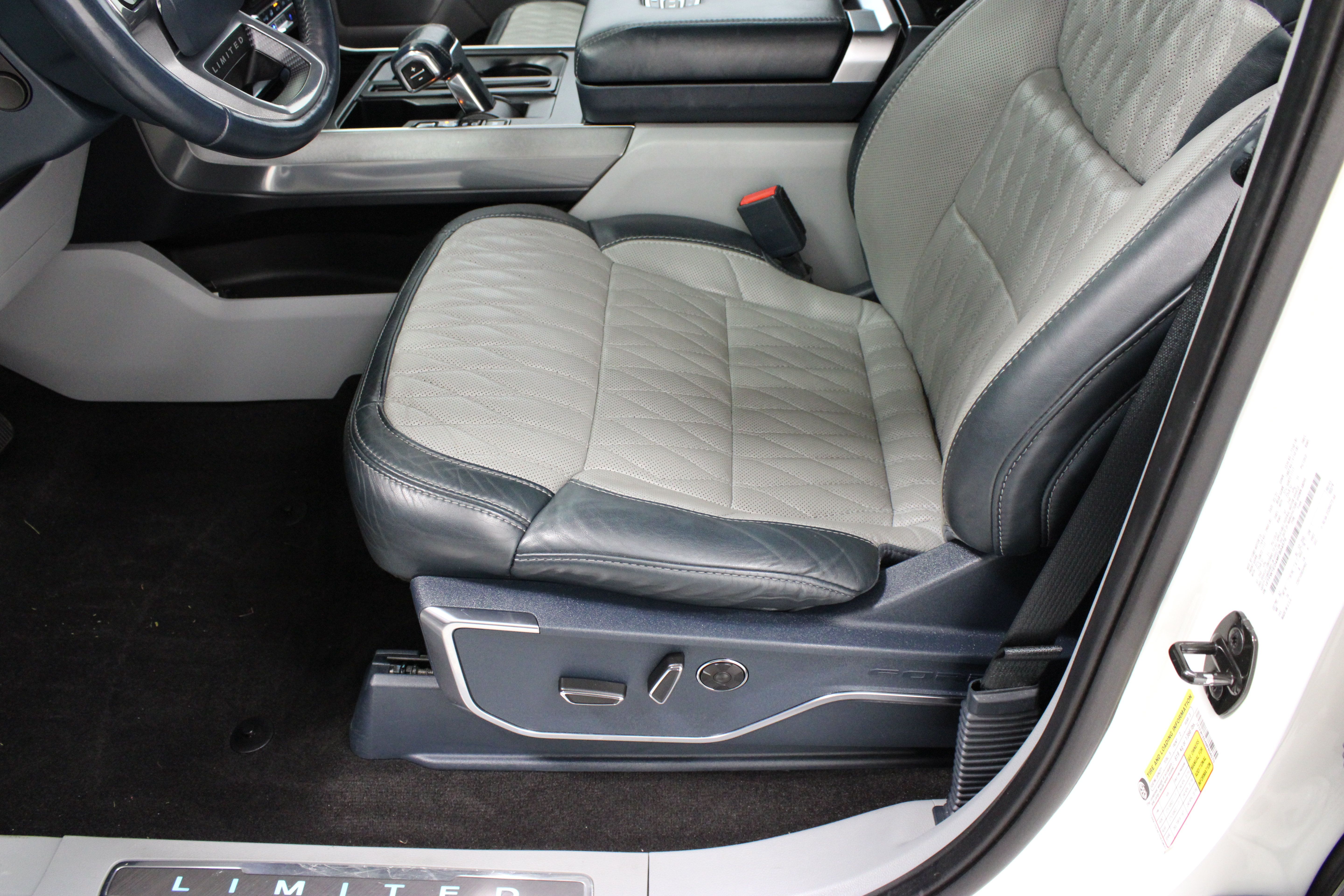 Used 2021 Ford F150 Limited AWD/4WD image 17