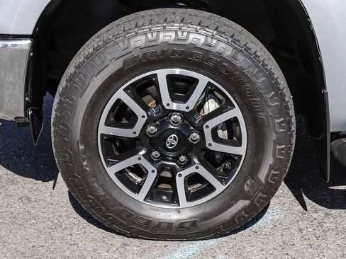 Used 2016 Toyota Tundra SR5 image 11