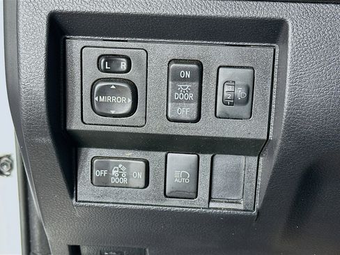 Used 2021 Toyota Tundra SR5 image 17