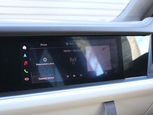 New 2026 Porsche Cayenne image 27