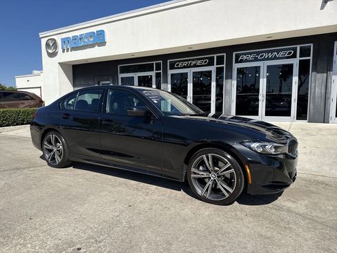 Used 2023 BMW 330i Sedan w/ Premium Package RWD image 6
