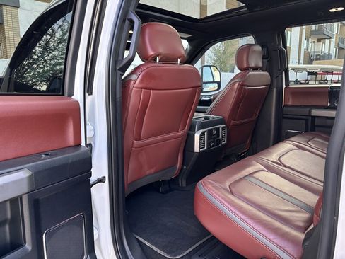 Used 2020 Ford F350 Platinum image 49