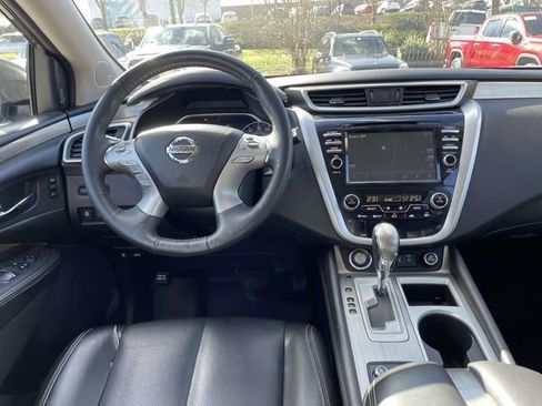 Used 2018 Nissan Murano Platinum image 14
