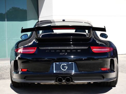Used 2015 Porsche 911 GT3 w/ Carbon Interior Package image 6