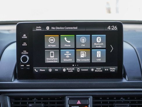 Used 2025 Honda Pilot EX-L image 15