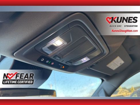 Used 2024 GMC Sierra 1500 SLE image 25