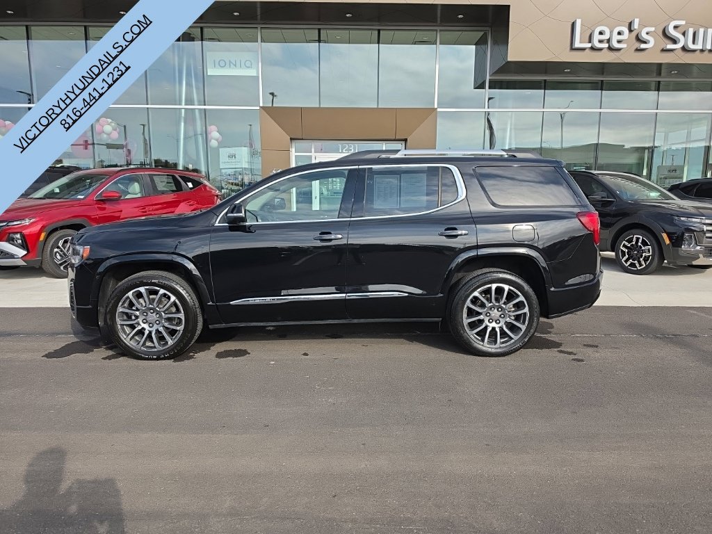 Used 2022 GMC Acadia Denali w/ Denali Ultimate Package FWD image 2