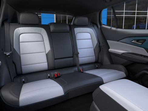 New 2026 Chevrolet Equinox EV LT AWD/4WD image 41
