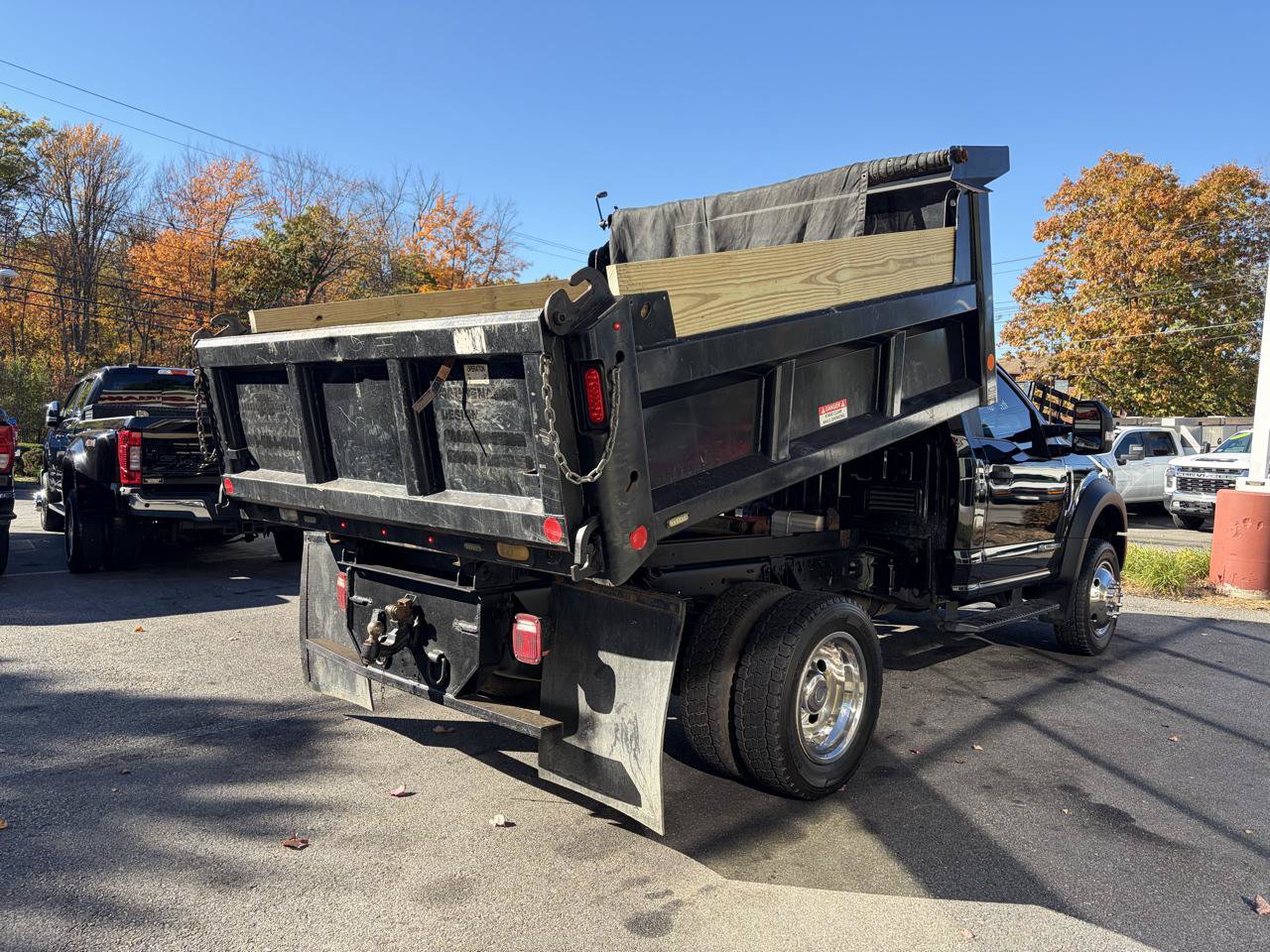 Used 2022 Ford F550 4x4 Regular Cab Super Duty image 6