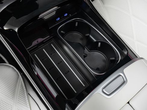 Used 2024 Mercedes-Benz Maybach S 680 4MATIC image 82