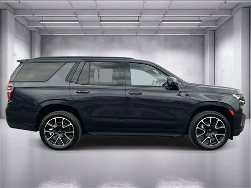 Used 2023 Chevrolet Tahoe RST w/ Luxury Package image 2