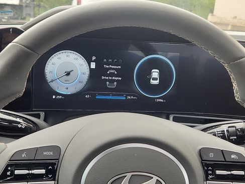 Certified 2024 Hyundai Elantra SEL w/ Convenience Package FWD image 14